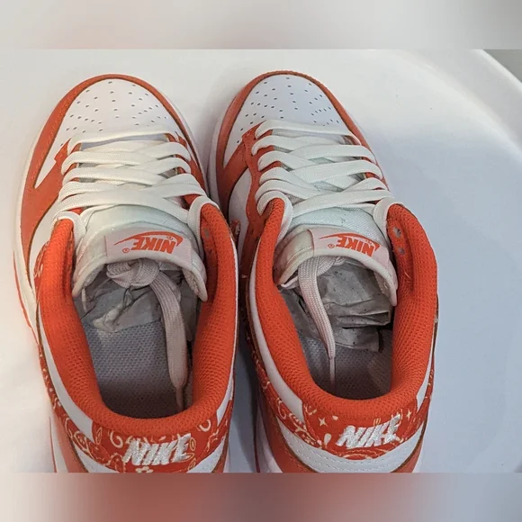 Nike Dunk Low Essential Women's Size 6 - Picture 9 of 9